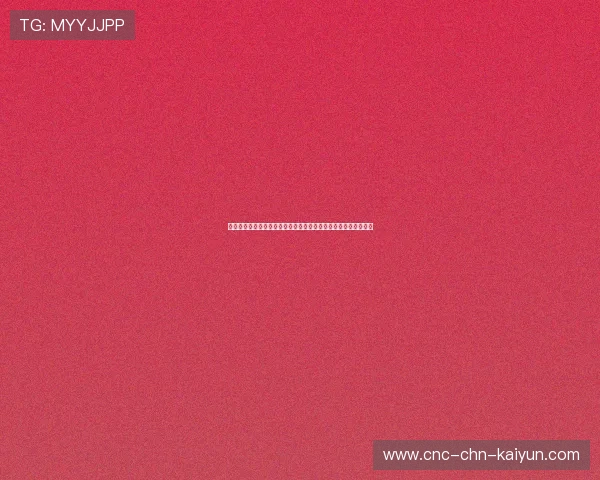 高空扁带挑战：极限大师在两座摩天大楼间行走，风力成最大敌人
